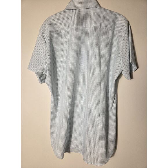 Mizzen Main White Blue Geo SS ShirtMens M Performance Collared Button Up Lightw - Picture 3 of 8